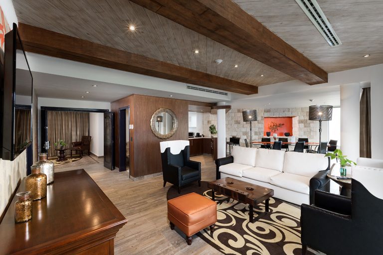 The living room area of the Rock Suite.